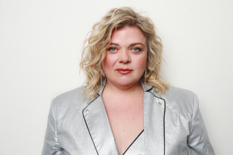 Lucie Polišenská, OPRAVDOVÁ, Hair studio Honza Kořínek (4).jpg