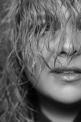 Lucie Polišenská, OPRAVDOVÁ, Hair studio Honza Kořínek (30).jpg